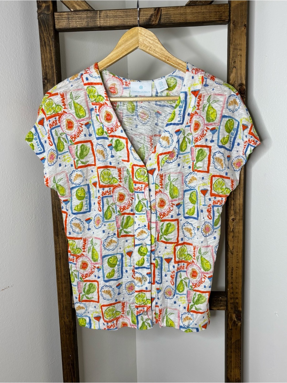 Cynthia Rowley Colorful Beach Icon Citrus Print Button Front Top Size M